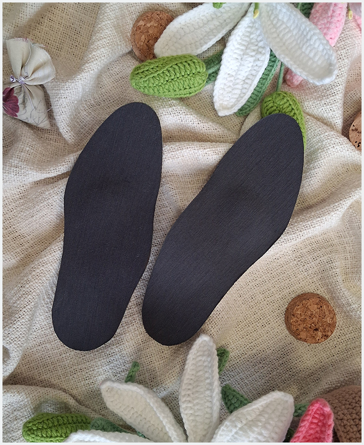 Semelles orthopédiques à motif uni couleur noir